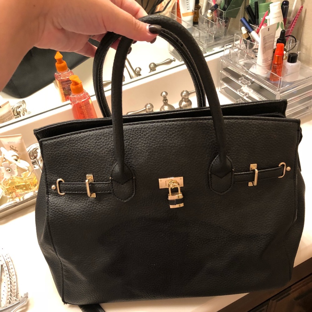 Black purse